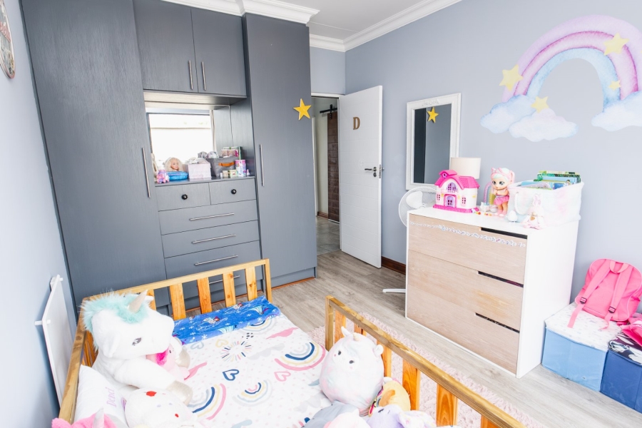 5 Bedroom Property for Sale in Somerton Estate Free State